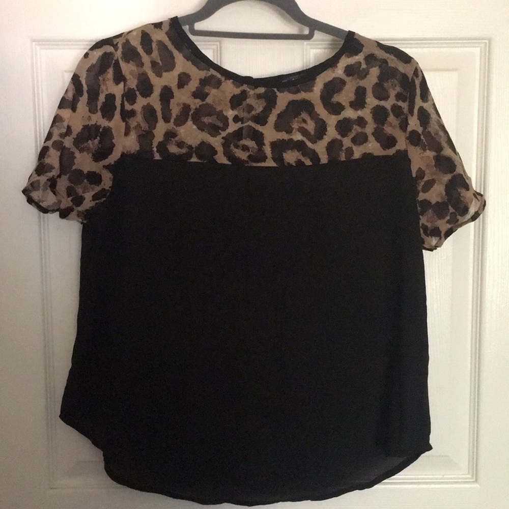 Black too with leopard print